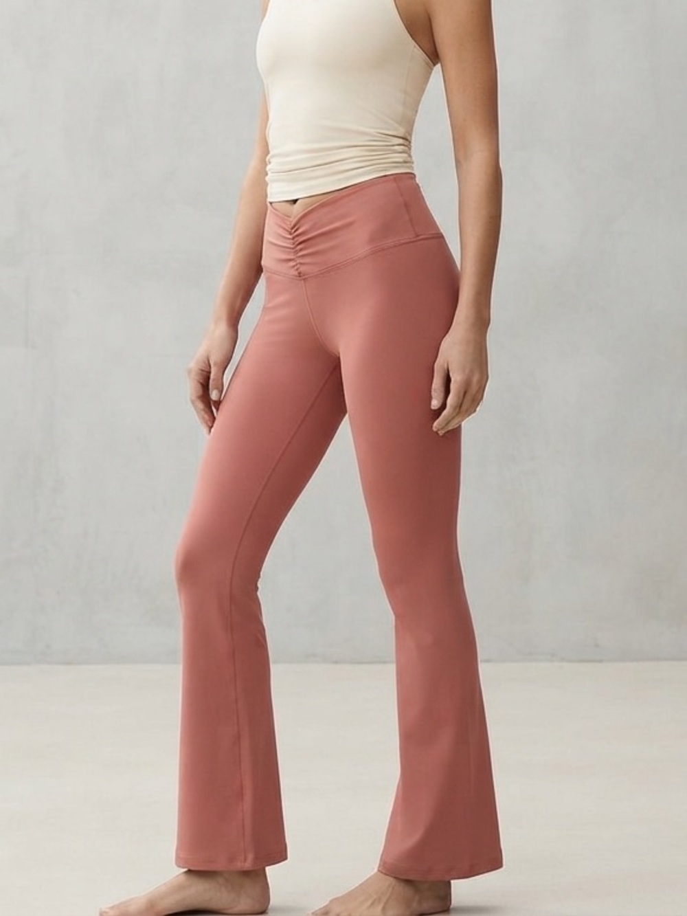 Victoria's Secret On Point Ruched Flare Yoga Pants